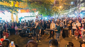           Đường phố đi bộ Hà Nội - điểm nóng mới cho các hoạt động văn hóa và giải trí      