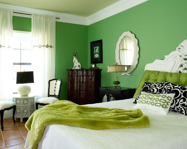 Sơn nhà với gam màu xanh vỏ chanh cho phòng ngủ, thư thái đầy ấn tượng. 
