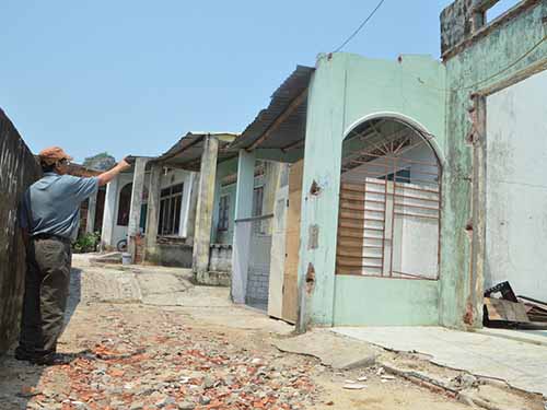 Nhà cửa xuống cấp trầm trọng nhưng người dân phường Hòa Hải, quận Ngũ Hành Sơn, TP Đà Nẵng không được sửa chữa vì vướng quy hoạch