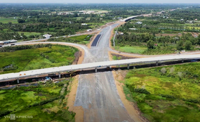 Nút giao Thân Cửu Nghĩa kết nối với cao tốc TP HCM - Trung Lương, hồi tháng 9/2020. Ảnh: Cửu Long.