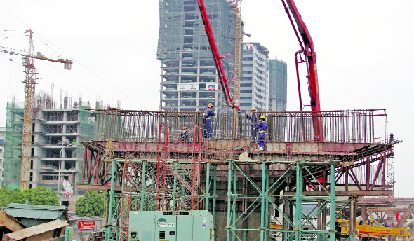 Các chủ đầu tư, nhà thầu cần nỗ lực để thực hiện giải ngân vốn XDCB những tháng cuối năm