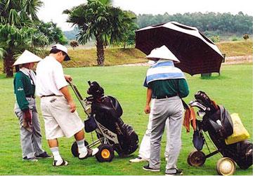 Dự án sân golf gần sân bay Tân Sơn Nhất: Làm rõ về độ tĩnh không