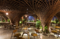 Kiến trúc độc đáo của quán cà phê “tre” ở Nghệ An lên báo ngoại