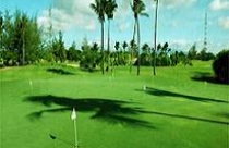 Nghèo nhưng lại “giàu” sân golf và resort 