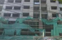 Hà Nội “cắt ngọn” nhà 7 tầng xây dựng không phép