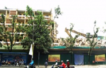 Chuyện chưa biết ở dự án xây chung cư D2, Giảng Võ, Hà Nội: Cưỡng chế cả người đã khuất