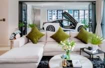 Tiêu chuẩn của các căn hộ siêu sang: Phải có không gian trưng bày xe ô tô trong nhà