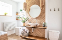 Ấn tượng với những ý tưởng phòng tắm lát gạch giả gỗ đầy mới mẻ