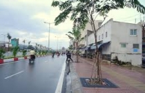 Cấp phép xây dựng bình thường trên tuyến đường Phạm Văn Đồng