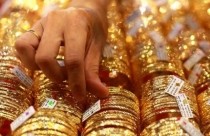 Điểm tin sáng: Giá vàng tiếp tục tăng vọt