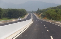 Ninh Thuận: Khẩn trương di dời hạ tầng cho dự án cao tốc Bắc-Nam