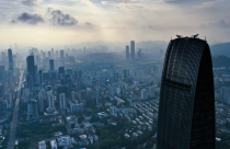 Thượng Hải, Thâm Quyến kiềm chế về đầu cơ thị trường nhà ở sau cảnh báo bong bóng