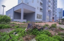 Khu chung cư tọa lạc vị trí 'đắc địa' ở Hà Nội thành nơi tập kết rác