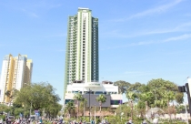 Toà nhà Thuận Kiều Plaza thành bệnh viện dã chiến điều trị Covid – 19